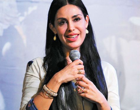 2015: Carla Ortiz!!!!!